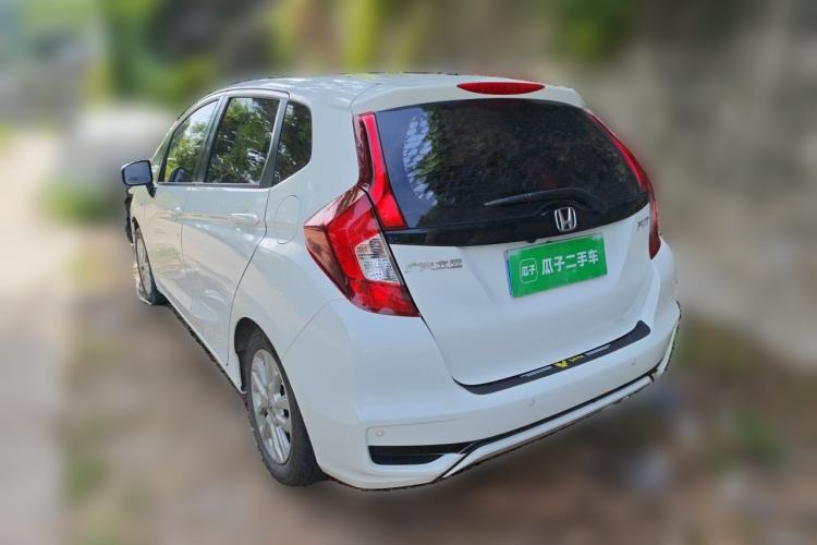 Used Honda Fit 2018 1.5L CVT Comfort Sunroof Version Rear Left 45 Deg
