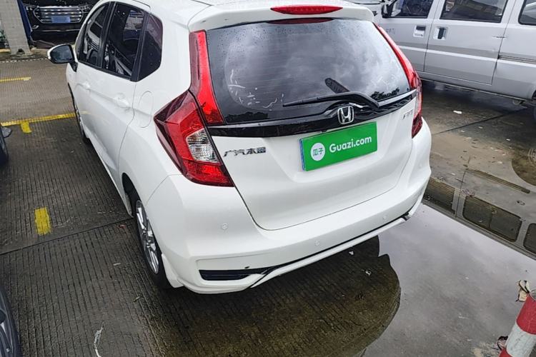 Used Honda Fit 2018 1.5L CVT Comfort Version Rear Left 45 Deg