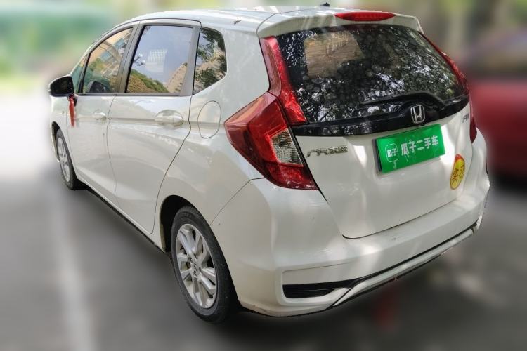 Used Honda Fit 2018 1.5L CVT Comfort Sunroof Version Rear Left 45 Deg