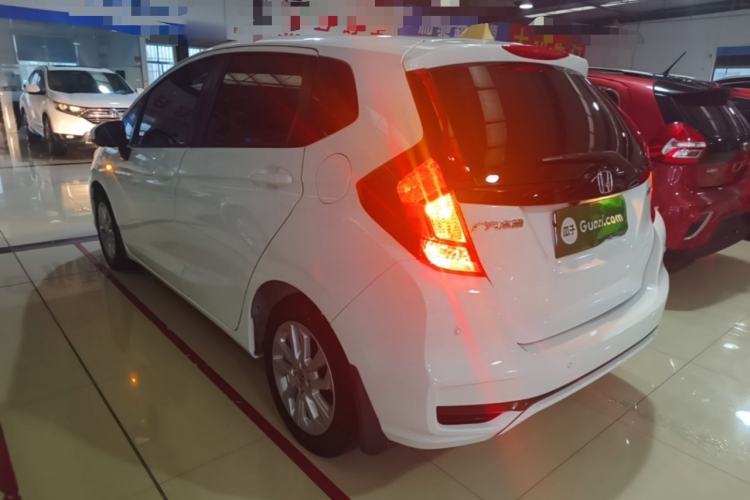 Used Honda Fit 2018 1.5L CVT Comfort Sunroof Version Rear Left 45 Deg