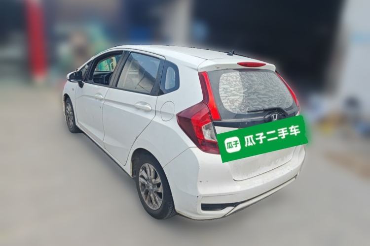 Used Honda Fit 2018 1.5L CVT Comfort Sunroof Version Rear Left 45 Deg