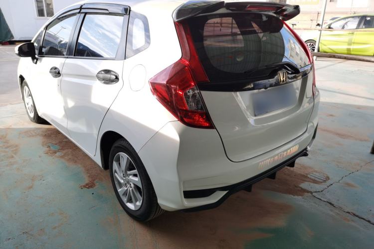 Used Honda Fit 2018 1.5L Manual Comfort Version Rear Left 45 Deg