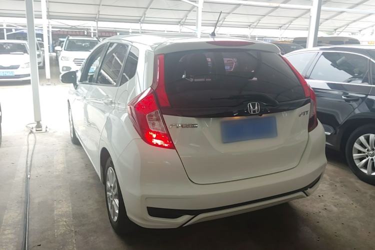 Used Honda Fit 2018 1.5L CVT Comfort Sunroof Version Rear Left 45 Deg
