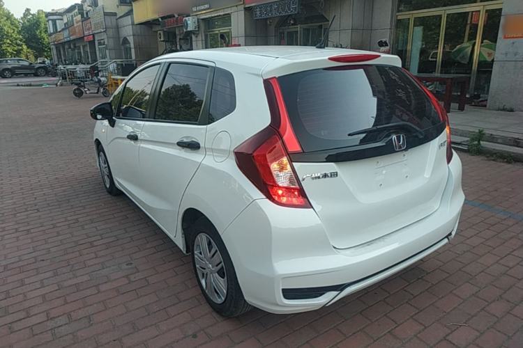 Used Honda Fit 2018 1.5L CVT Comfort Version Rear Left 45 Deg