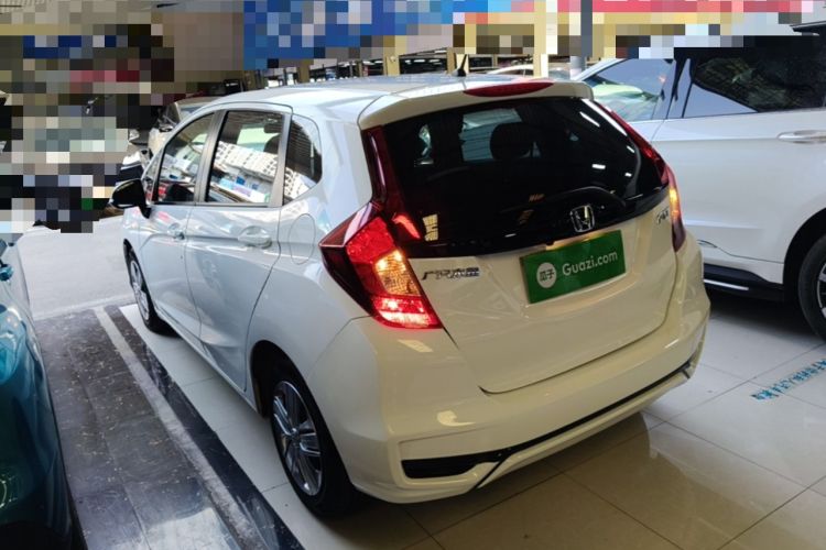 Used Honda Fit 2018 1.5L CVT Comfort Version Rear Left 45 Deg