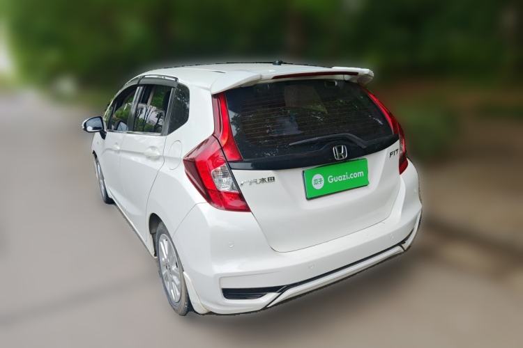Used Honda Fit 2018 1.5L CVT Comfort Sunroof Version Rear Left 45 Deg