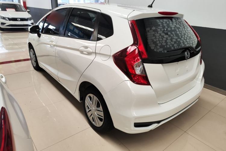 Used Honda Fit 2018 1.5L CVT Comfort Version Rear Left 45 Deg