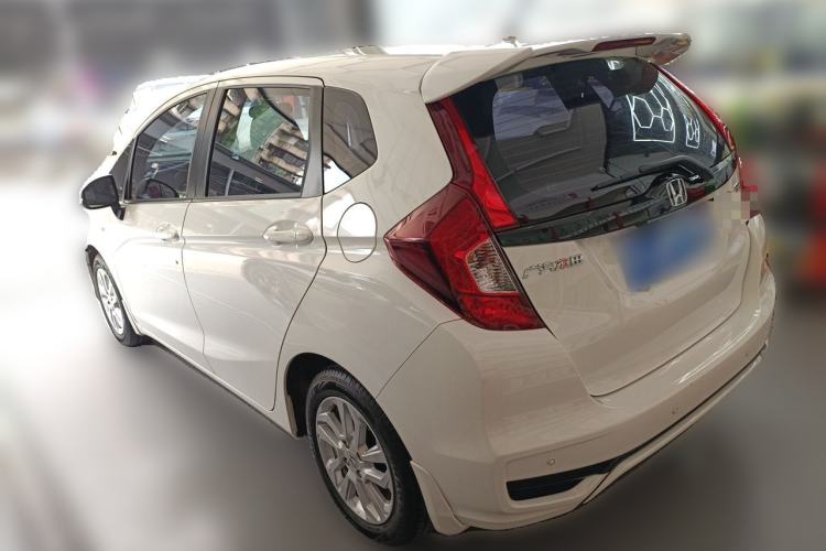 Used Honda Fit 2018 1.5L CVT Comfort Sunroof Version Rear Left 45 Deg