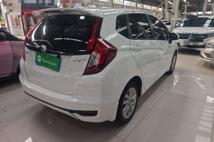 Used Honda Fit 2018 1.5L CVT Comfort Sunroof Version Rear Right 45 Deg