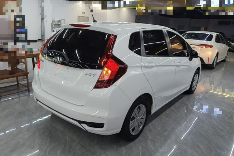 Used Honda Fit 2018 1.5L CVT Comfort Version Rear Right 45 Deg