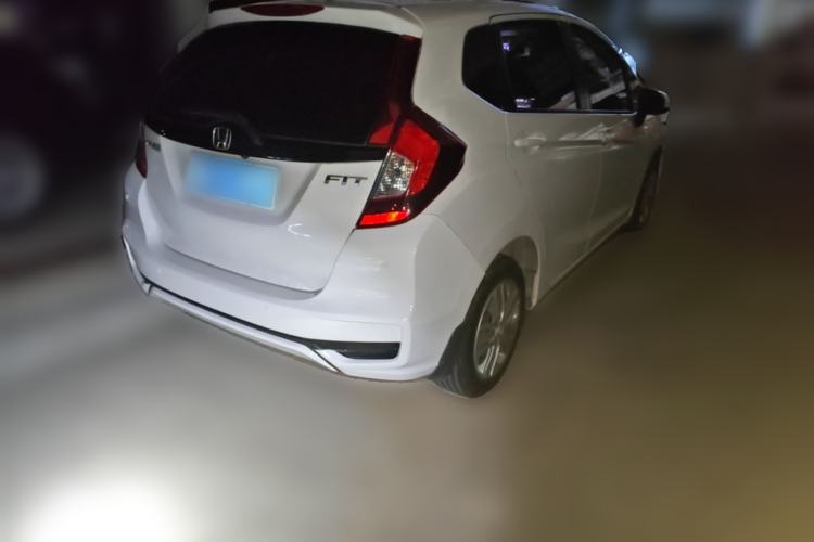 Used Honda Fit 2018 1.5L CVT Comfort Version Rear Right 45 Deg
