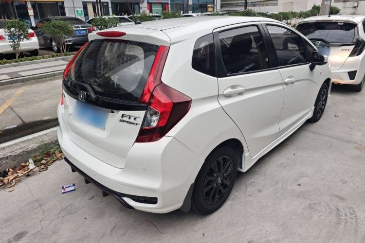 Used Honda Fit 2018 1.5L CVT Trendy Run+ Edition Rear Right 45 Deg