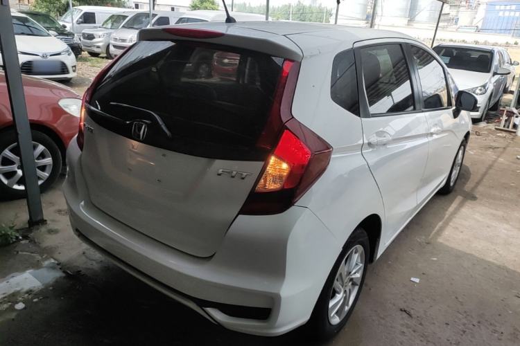 Used Honda Fit 2018 1.5L CVT Comfort Version Rear Right 45 Deg