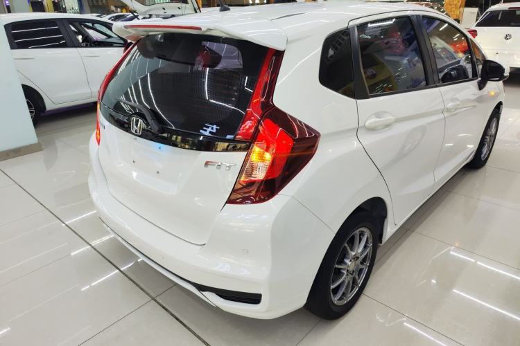 Used Honda Fit 2018 1.5L CVT Comfort Version Rear Right 45 Deg