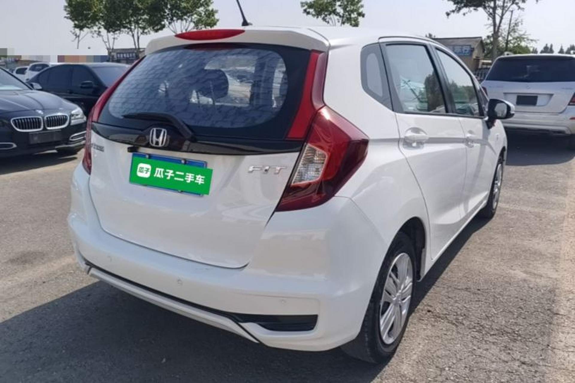Used Honda Fit 2018 1.5L CVT Comfort Version Rear Right 45 Deg
