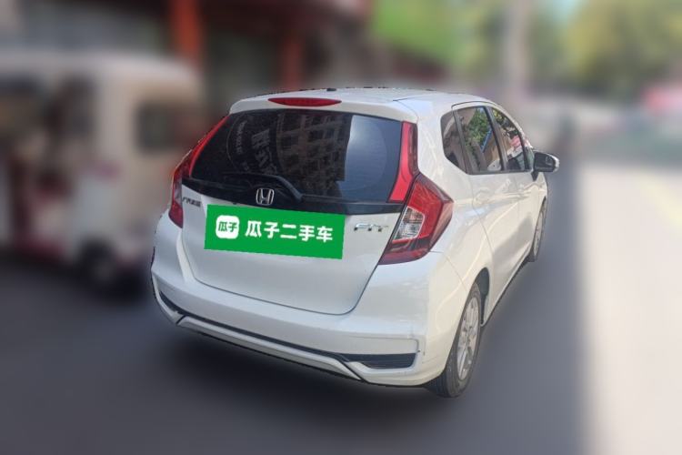 Used Honda Fit 2018 1.5L CVT Comfort Sunroof Version Rear Right 45 Deg