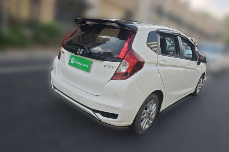 Used Honda Fit 2018 1.5L CVT Comfort Sunroof Version Rear Right 45 Deg