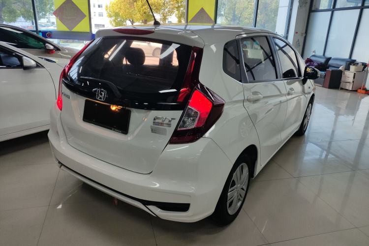 Used Honda Fit 2018 1.5L CVT Comfort Version Rear Right 45 Deg