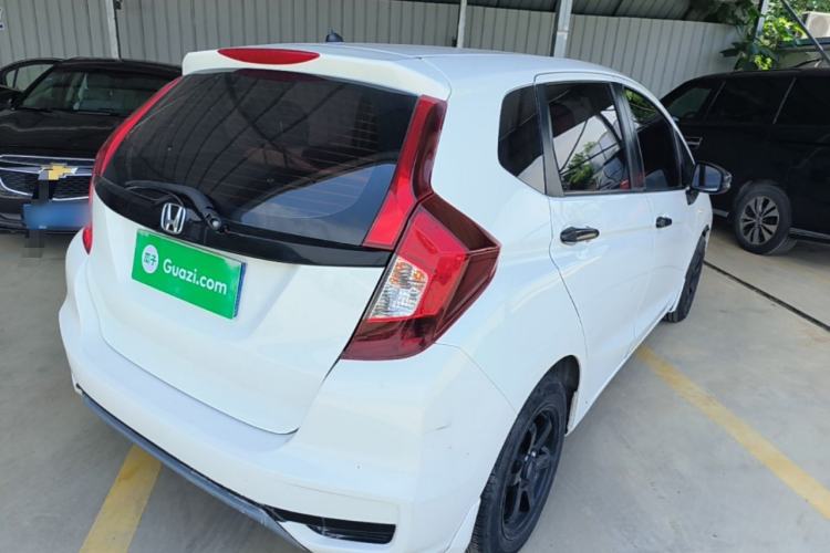 Used Honda Fit 2018 1.5L CVT Comfort Version Rear Right 45 Deg