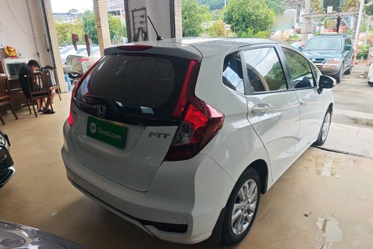 Used Honda Fit 2018 1.5L CVT Comfort Sunroof Version Rear Right 45 Deg