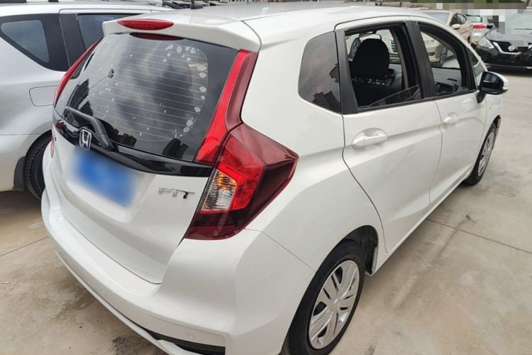 Used Honda Fit 2018 1.5L CVT Comfort Version Rear Right 45 Deg