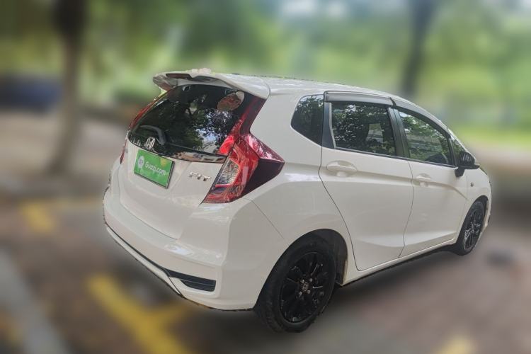 Used Honda Fit 2018 1.5L CVT Comfort Version Rear Right 45 Deg