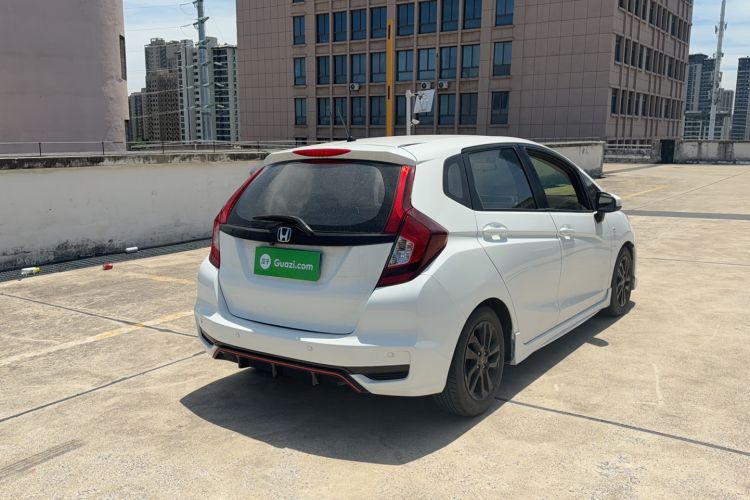 Used Honda Fit 2018 1.5L CVT Trendy Run+ Edition Rear Right 45 Deg