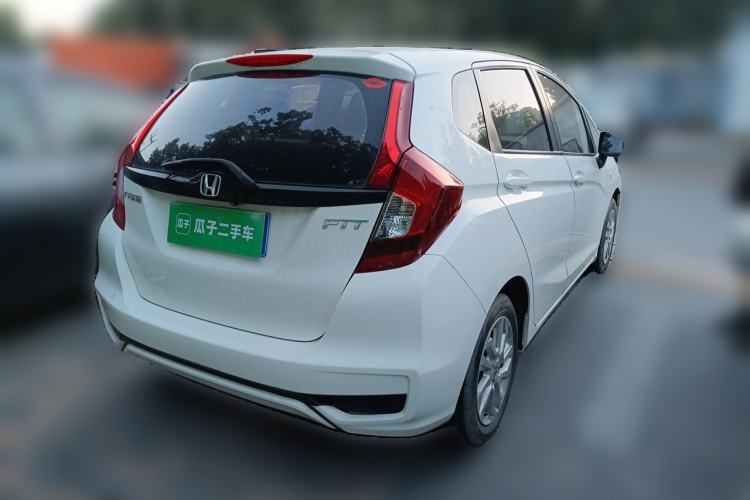 Used Honda Fit 2018 1.5L CVT Comfort Sunroof Version Rear Right 45 Deg
