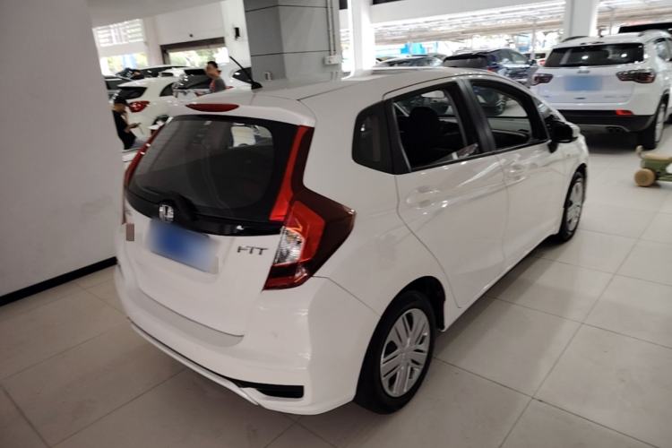 Used Honda Fit 2018 1.5L CVT Comfort Version Rear Right 45 Deg
