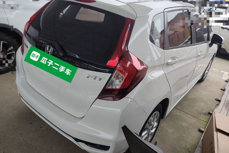 Used Honda Fit 2018 1.5L CVT Comfort Sunroof Version Rear Right 45 Deg