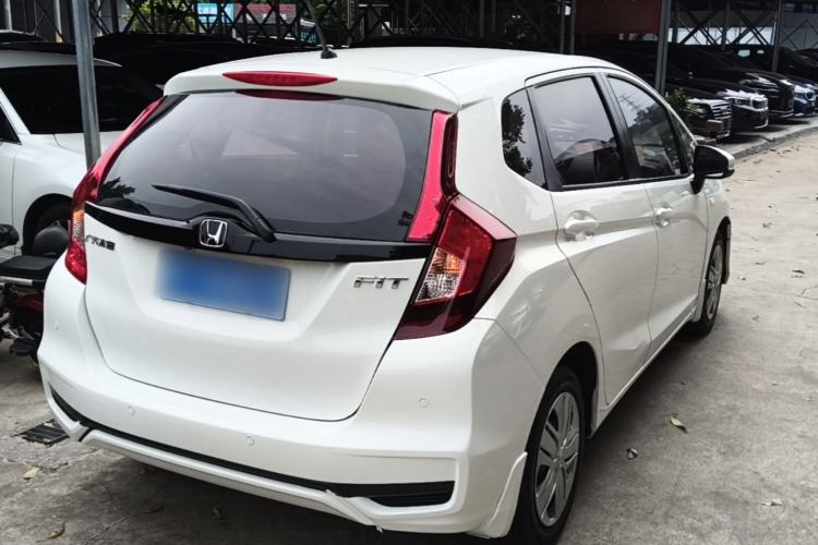 Used Honda Fit 2018 1.5L CVT Comfort Version Rear Right 45 Deg