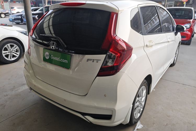 Used Honda Fit 2018 1.5L CVT Comfort Sunroof Version Rear Right 45 Deg