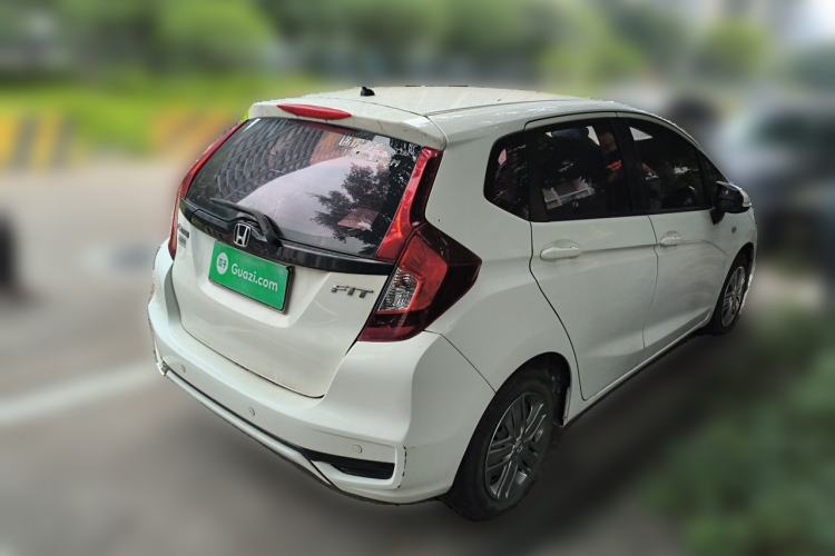 Used Honda Fit 2018 1.5L CVT Comfort Version Rear Right 45 Deg