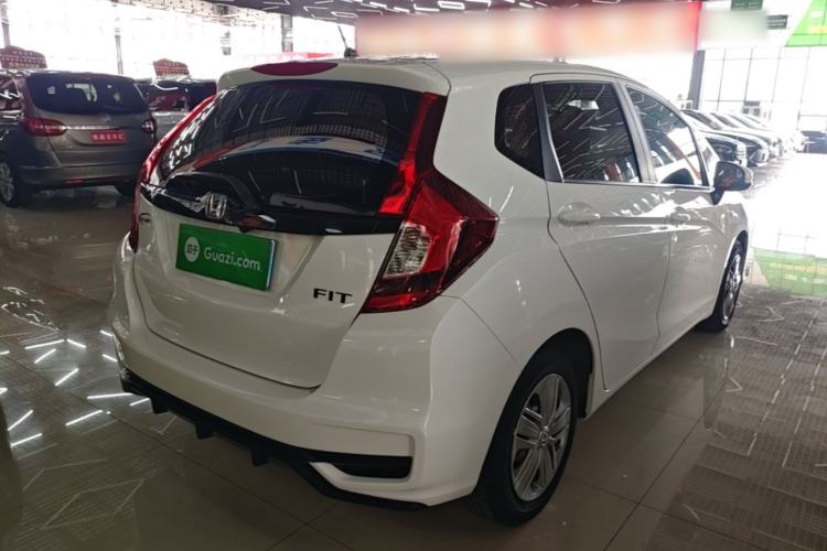 Used Honda Fit 2018 1.5L CVT Comfort Version Rear Right 45 Deg