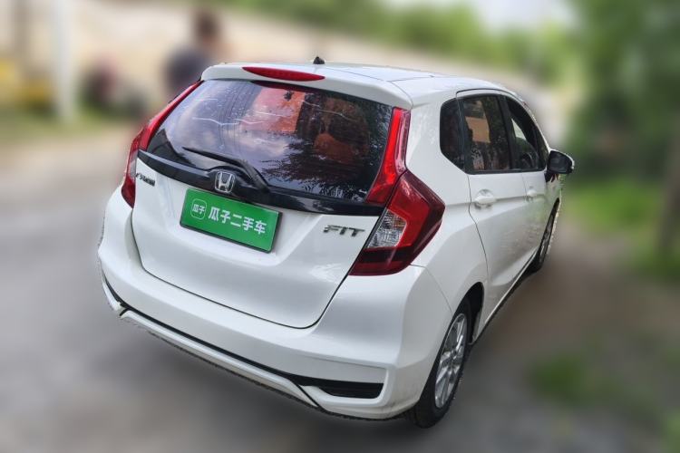 Used Honda Fit 2018 1.5L CVT Comfort Sunroof Version Rear Right 45 Deg