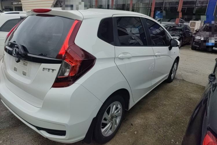 Used Honda Fit 2018 1.5L CVT Comfort Version Rear Right 45 Deg