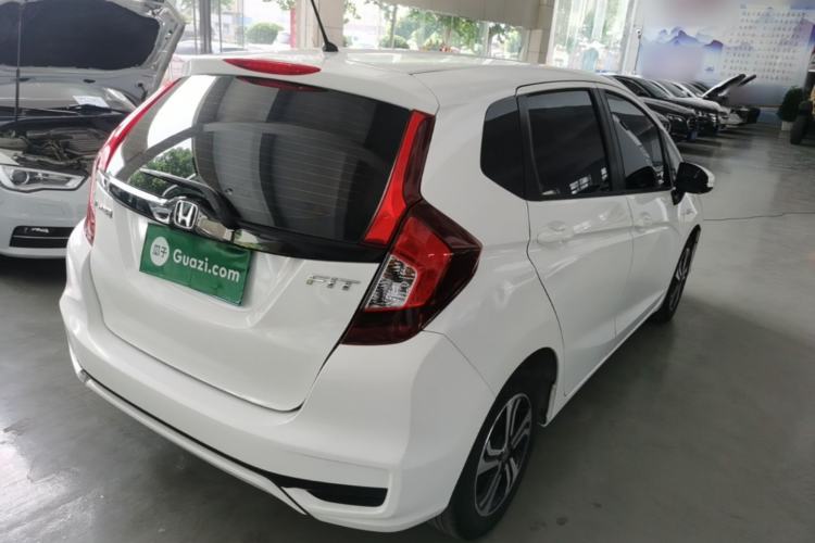 Used Honda Fit 2018 1.5L CVT Comfort Version Rear Right 45 Deg