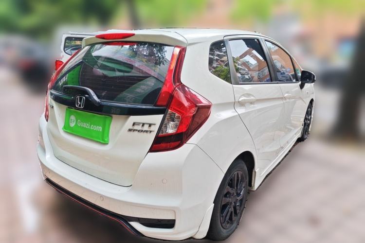 Used Honda Fit 2018 1.5L CVT Trendy Run+ Edition Rear Right 45 Deg