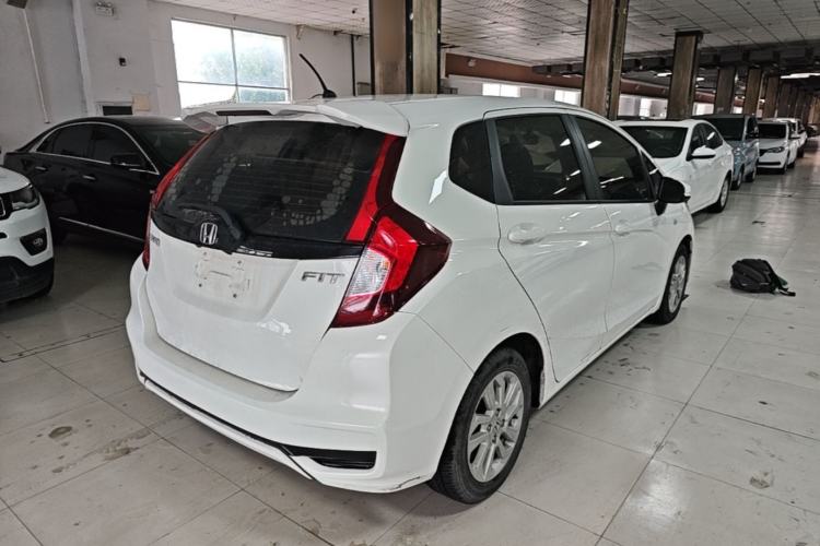 Used Honda Fit 2018 1.5L CVT Comfort Sunroof Version Rear Right 45 Deg
