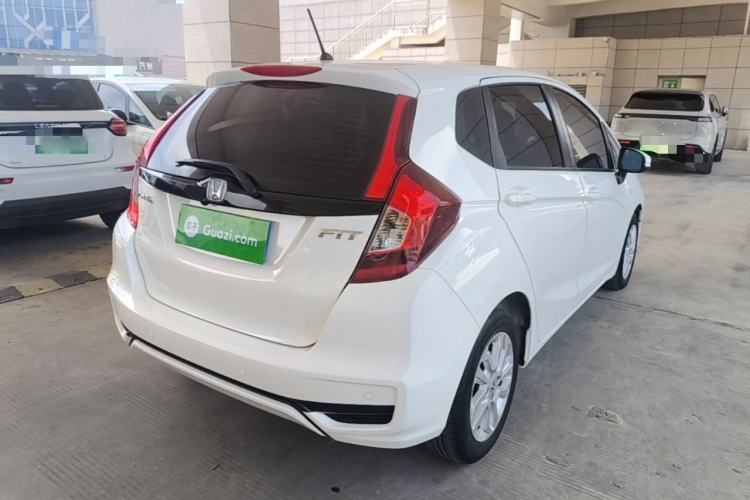 Used Honda Fit 2018 1.5L CVT Comfort Sunroof Version Rear Right 45 Deg