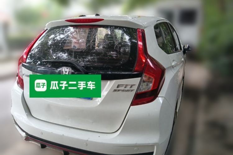 Used Honda Fit 2018 1.5L CVT Trendy Sports Edition Rear Right 45 Deg