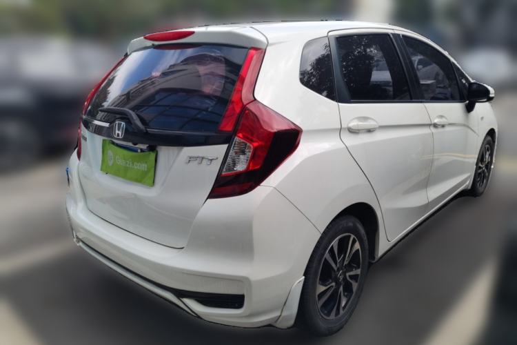 Used Honda Fit 2018 1.5L CVT Comfort Version Rear Right 45 Deg