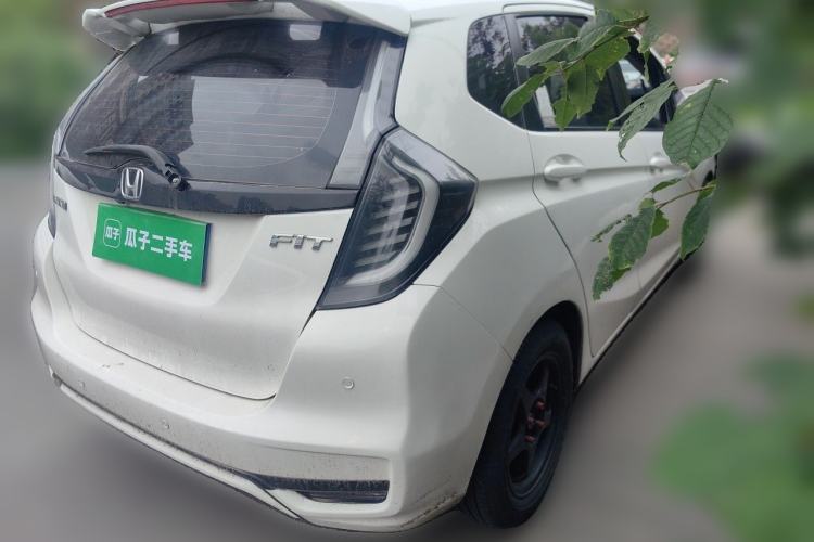 Used Honda Fit 2018 1.5L CVT Comfort Version Rear Right 45 Deg