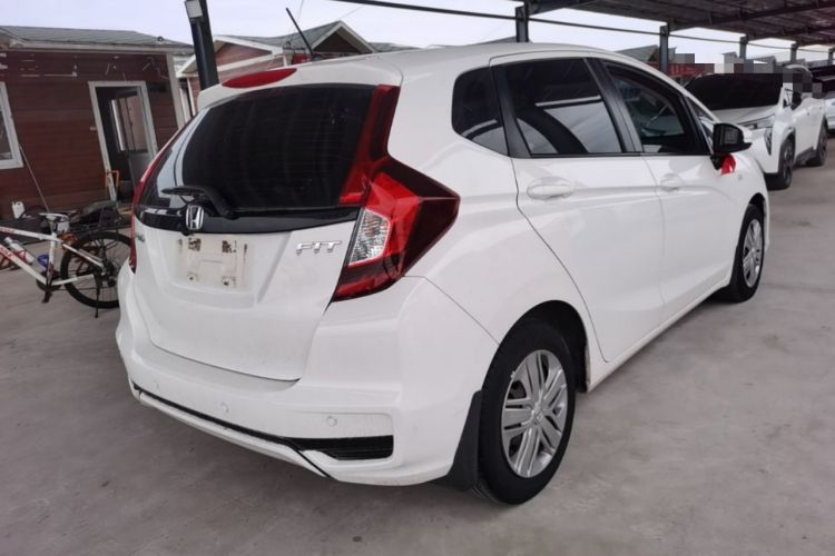 Used Honda Fit 2018 1.5L CVT Comfort Version Rear Right 45 Deg