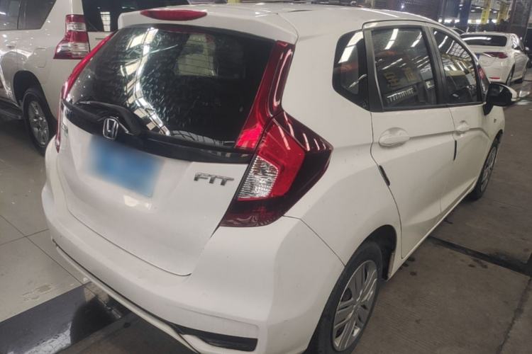 Used Honda Fit 2018 1.5L CVT Comfort Version Rear Right 45 Deg