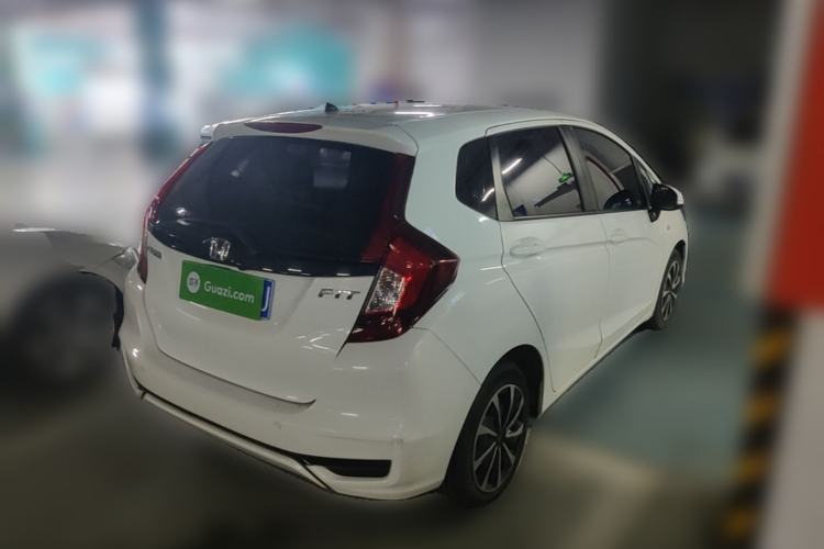 Used Honda Fit 2018 1.5L CVT Comfort Version Rear Right 45 Deg