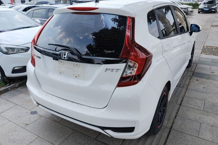 Used Honda Fit 2018 1.5L CVT Comfort Version Rear Right 45 Deg