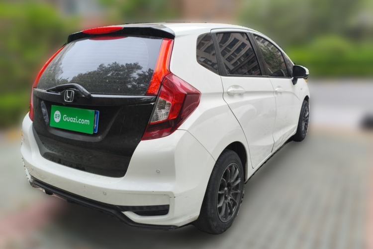 Used Honda Fit 2018 1.5L CVT Comfort Sunroof Version Rear Right 45 Deg