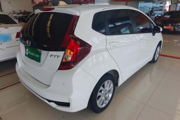 Used Honda Fit 2018 1.5L CVT Comfort Sunroof Version Rear Right 45 Deg