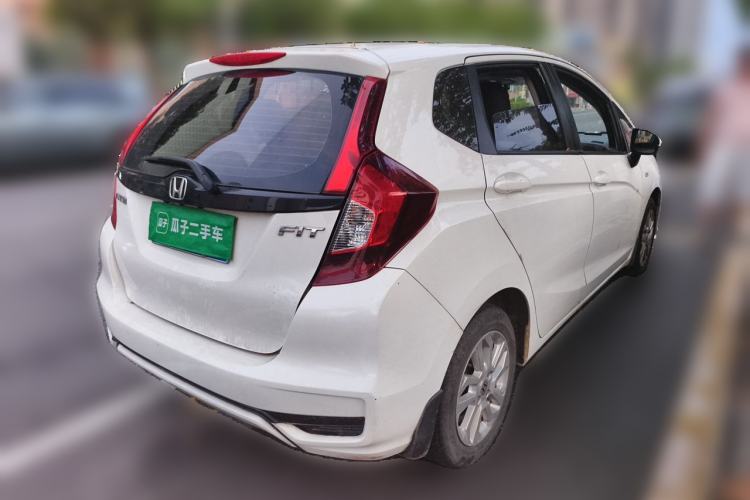 Used Honda Fit 2018 1.5L CVT Comfort Sunroof Version Rear Right 45 Deg